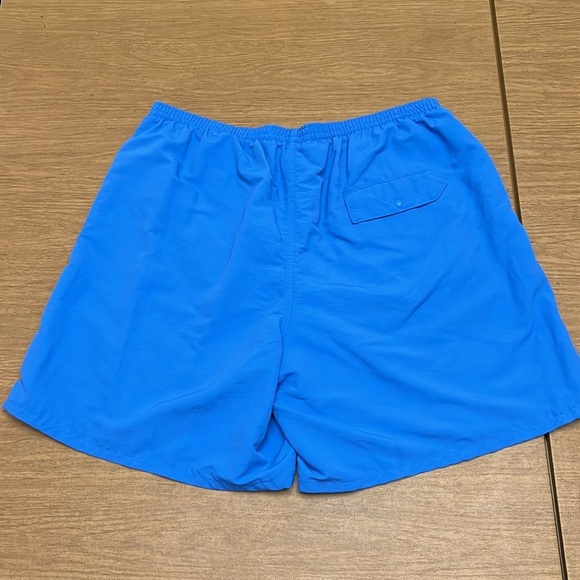 4 for $20 Patagonia shorts blue size XL with liner - Picture 3 of 9